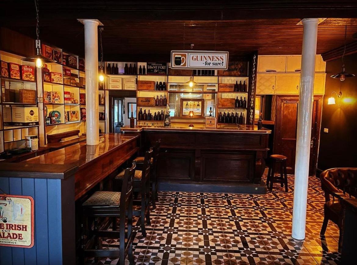 Tw O Connell Old World Irish Pub Villa Cahersiveen Exterior photo